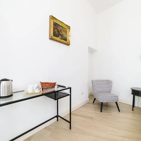 One&one Gasthuis Salerno