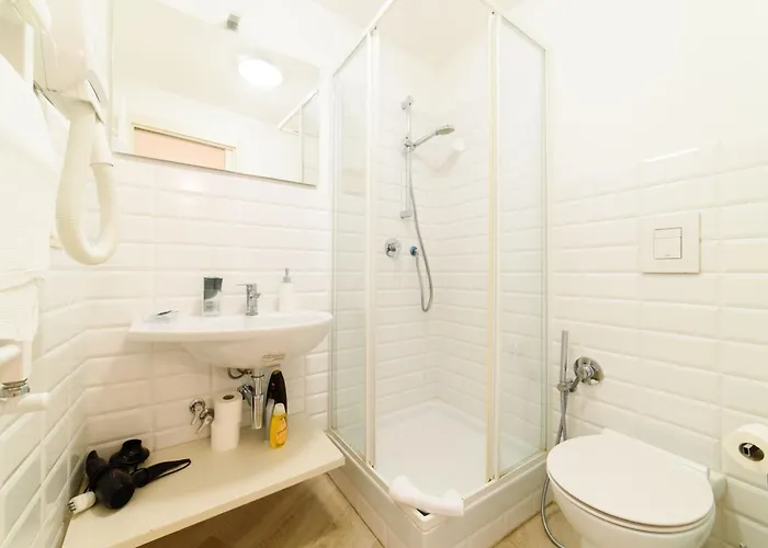 בית הארחה One&one